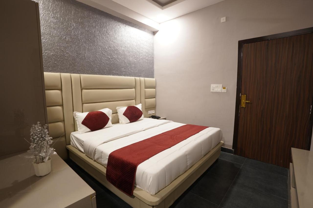 Yanela - Hotel The Connaught House جايبور المظهر الخارجي الصورة